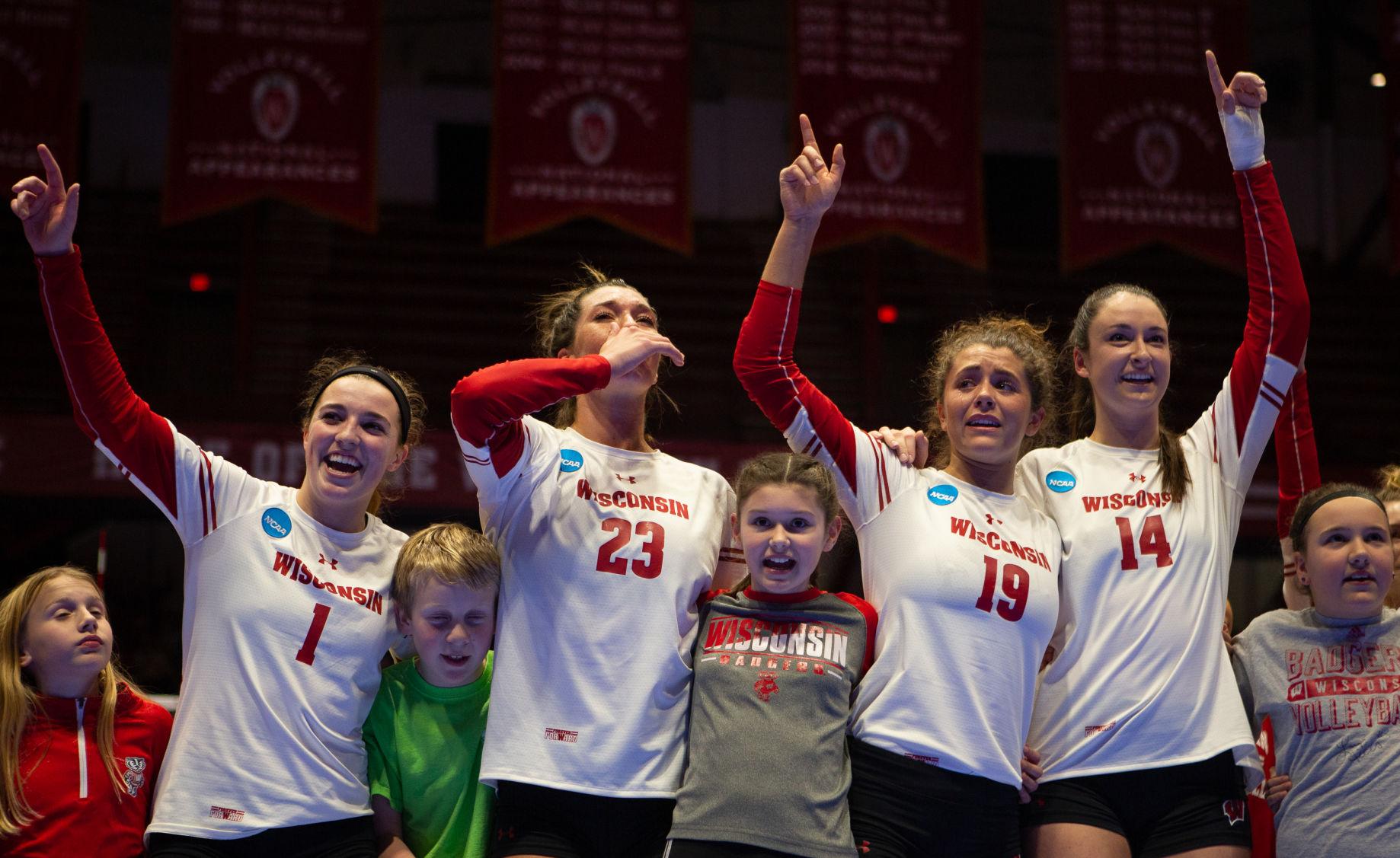 Nebraska Volleyball vs. Wisconsin Photo No. 19